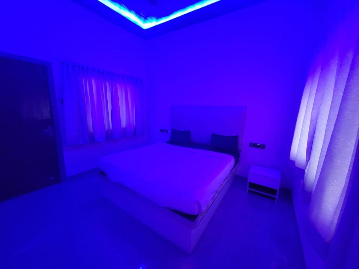 Вилла Nazrana 2Bhk Лонавала Экстерьер фото
